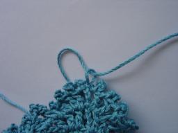 �s�R�b�g�҂݂R