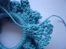 �s�R�b�g�҂݂U